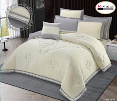 LUCY comforter